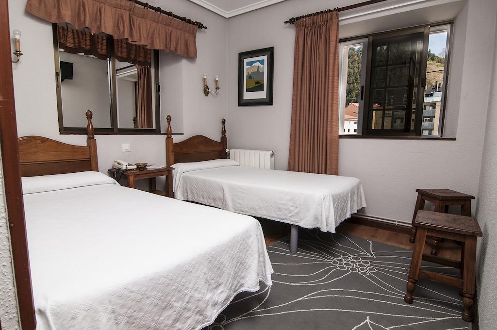 Riodeva Hotell Unquera Rom bilde